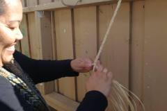 Starting the base of a lei poʻo